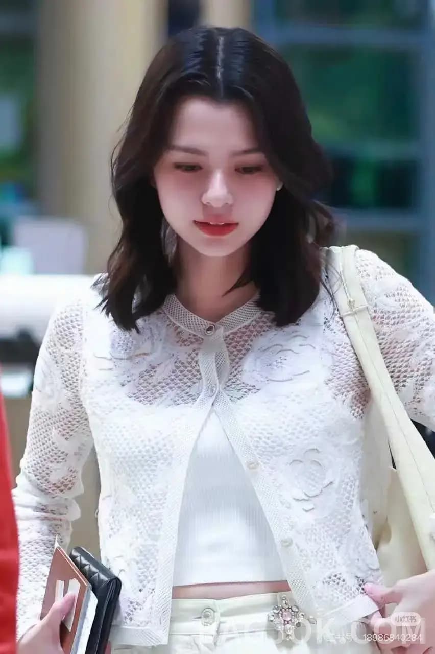 샤넬 CHANEL 오픈워크 레이스 니트 카디건 상세 이미지
