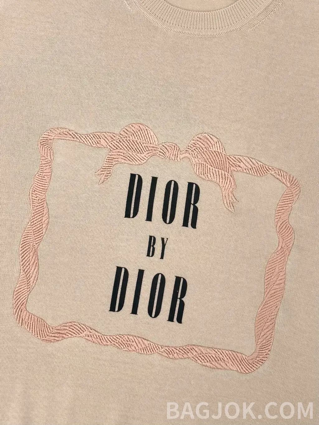 디올 DIOR BY DIOR 자수 니트 티셔츠 상세 이미지