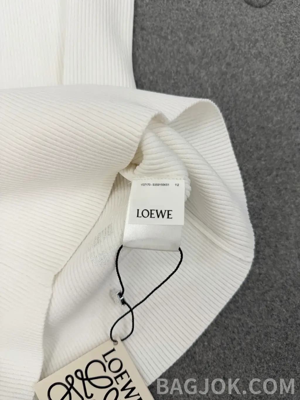 로에베 LOEWE 아나그램 자수 립 탱크탑 상세 이미지