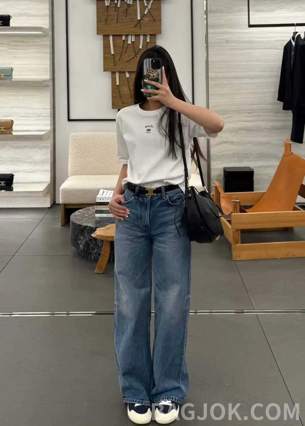 셀린느 CELINE 트리옴프 자수 오버핏 반팔 티셔츠 상세 이미지