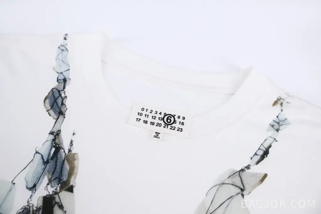 메종마르지엘라 MAISON MARGIELA 디지털 프린트 아티스틱 티셔츠 상세 이미지