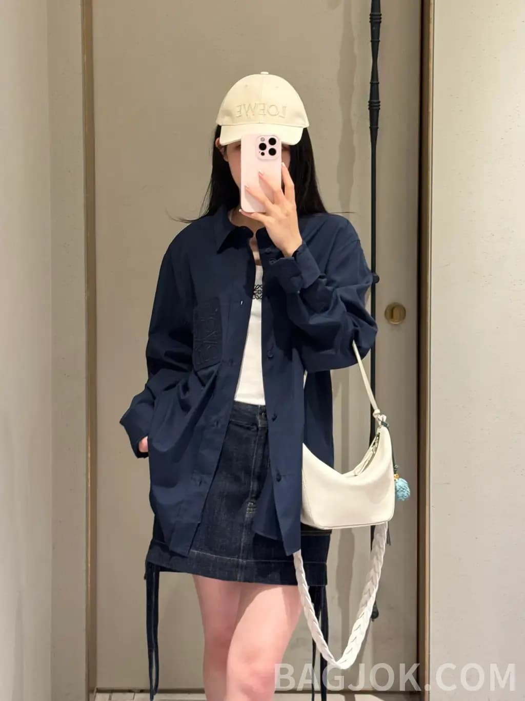 로에베 LOEWE 아나그램 자수 코튼 셔츠 상세 이미지