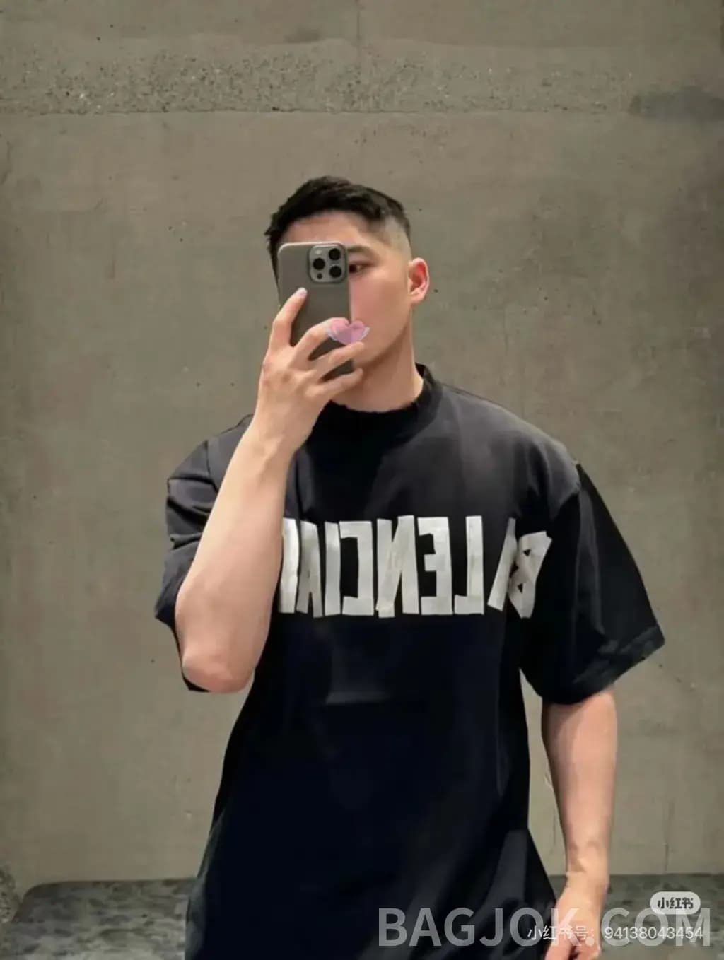 발렌시아가 BALENCIAGA 헤비듀티 프린트 크루넥 반팔 티셔츠 상세 이미지