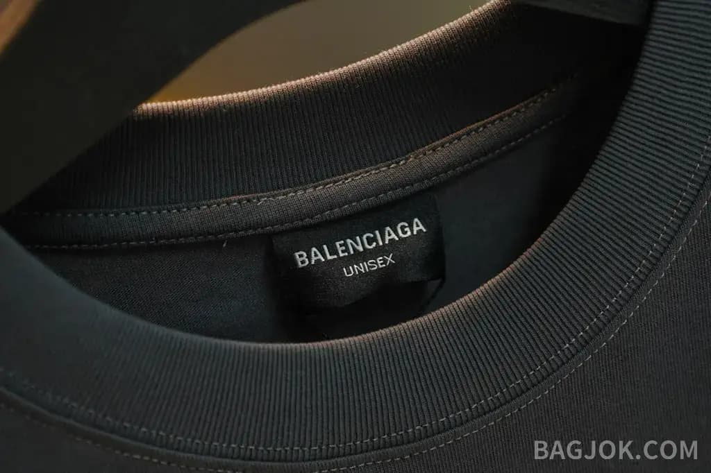 발렌시아가 BALENCIAGA 헤비듀티 프린트 크루넥 반팔 티셔츠 상세 이미지