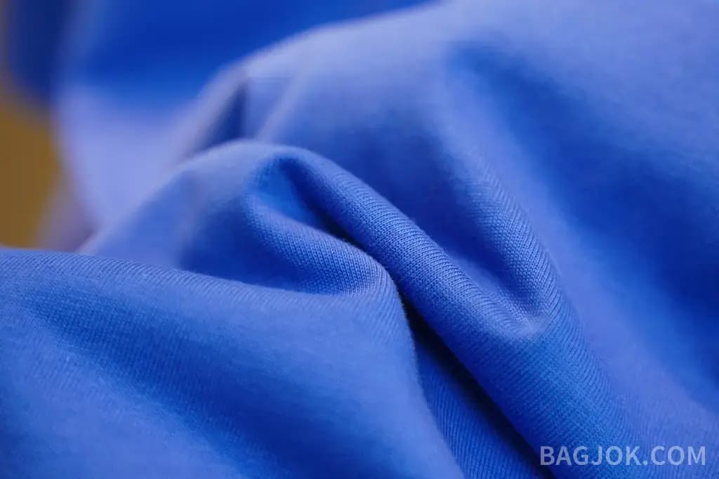 발렌시아가 BALENCIAGA M 로고 오버핏 크루넥 반팔 티셔츠 상세 이미지