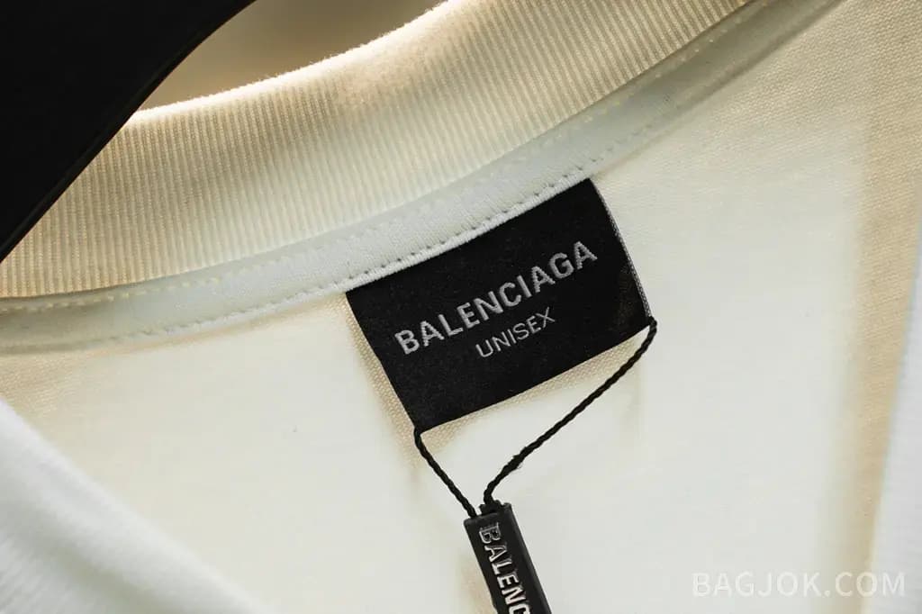 발렌시아가 BALENCIAGA M 로고 오버핏 크루넥 반팔 티셔츠 상세 이미지