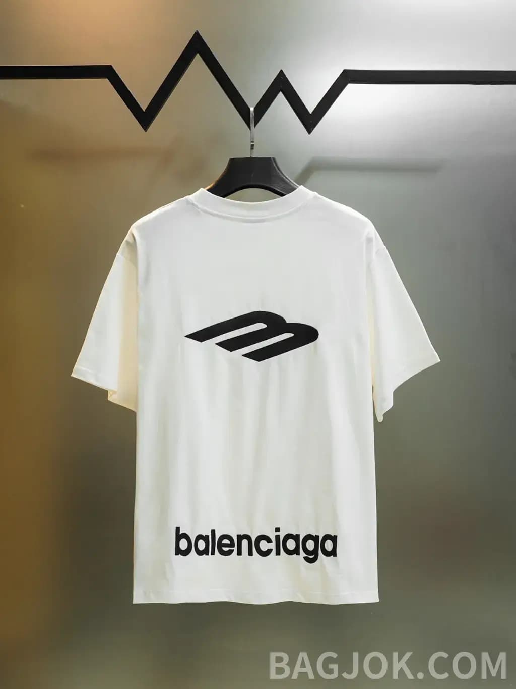 발렌시아가 BALENCIAGA M 로고 오버핏 크루넥 반팔 티셔츠 상세 이미지