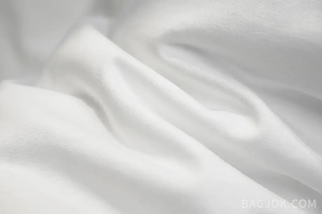 발렌시아가 BALENCIAGA M 로고 오버핏 크루넥 반팔 티셔츠 상세 이미지