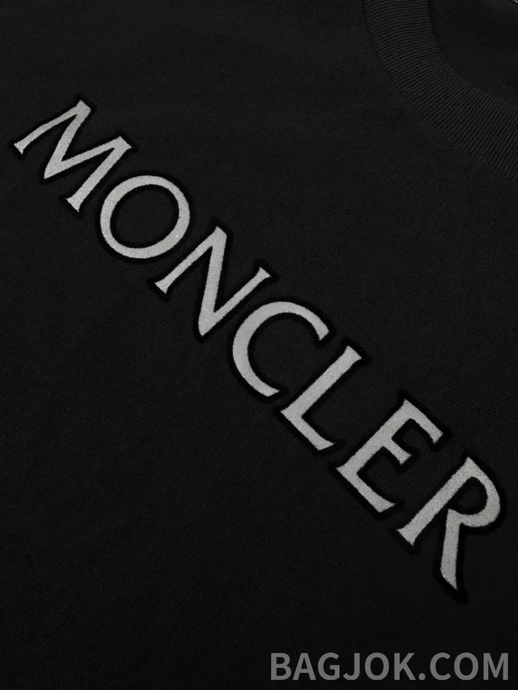 몽클레어 MONCLER 시그니처 로고 반팔 티셔츠 상세 이미지