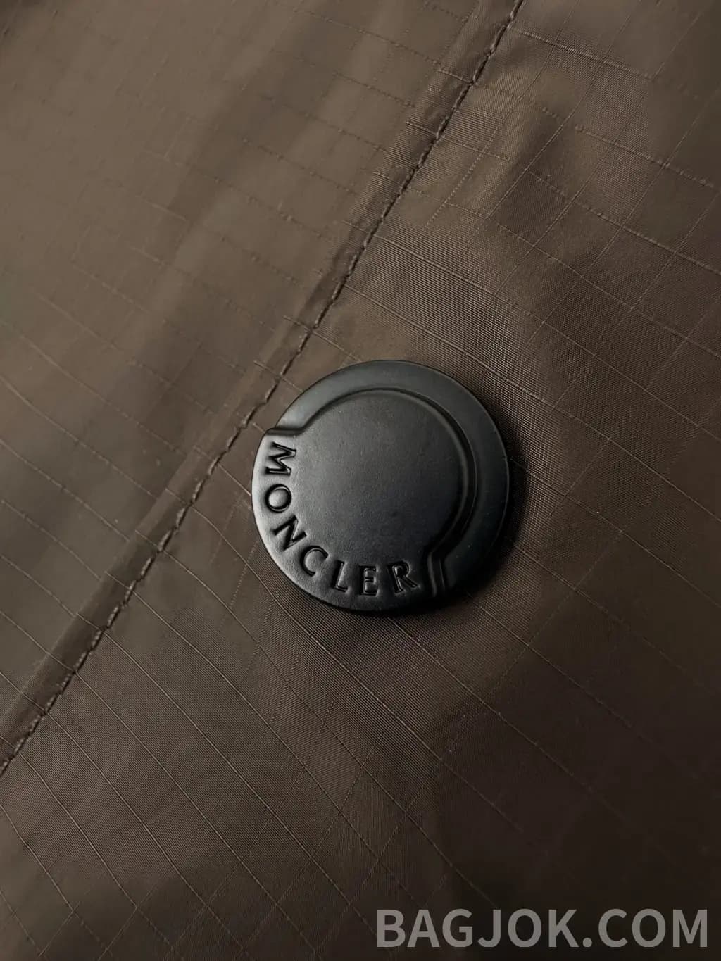 몽클레어 MONCLER 테크니컬 유틸리티 반팔 셔츠 상세 이미지