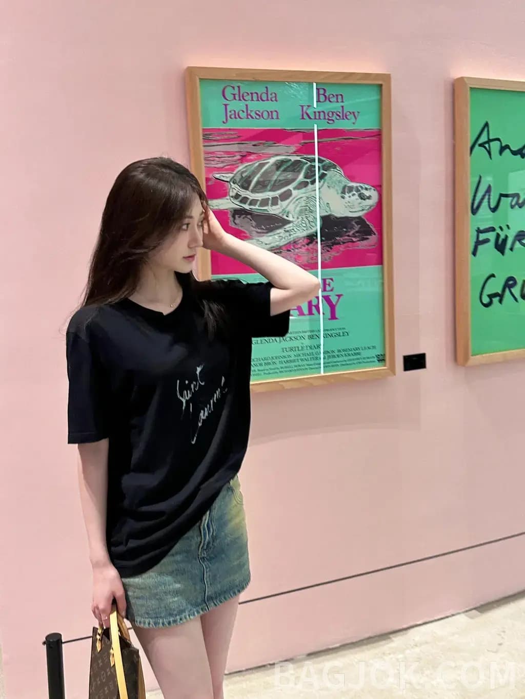 생로랑 SAINT LAURENT 시그니처 그래픽 티셔츠 상세 이미지