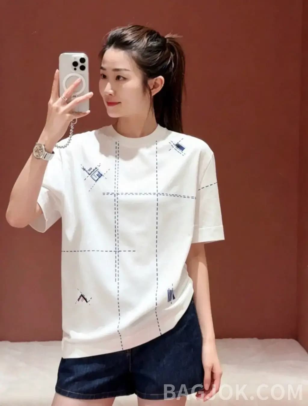 펜디 FENDI FF 체크 자수 오버 티셔츠 상세 이미지