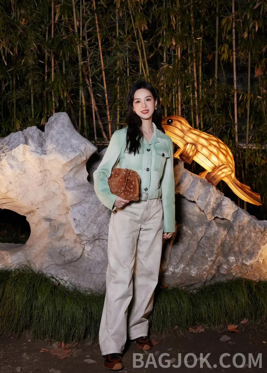 로에베 LOEWE 클라우드 다이 스모키 데님 팬츠 상세 이미지