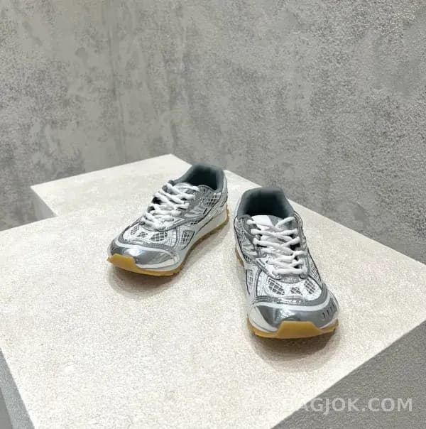 보테가베네타 보테가베네타 오르빗 스니커즈 상세 이미지