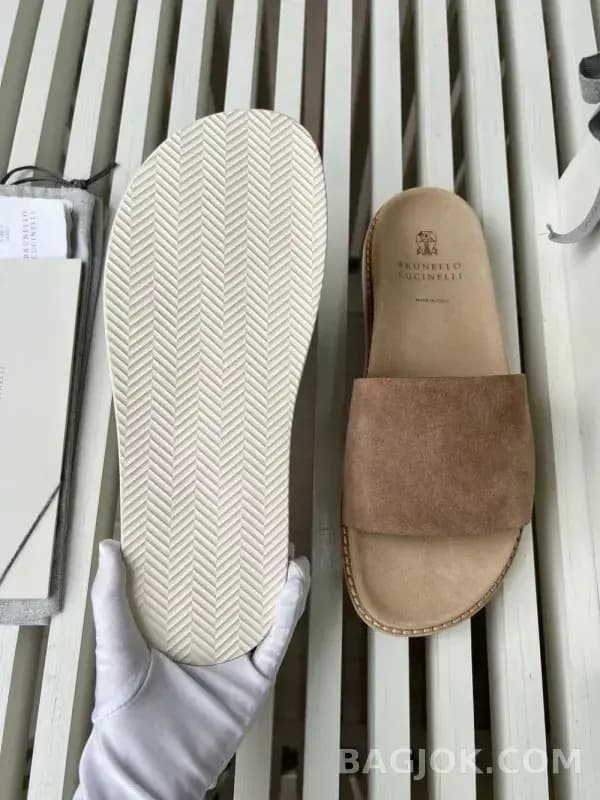 보스넬로쿠치넬리 보스넬로 쿠치넬리 스웨이드 원밴드 슬라이드 슬리퍼 상세 이미지